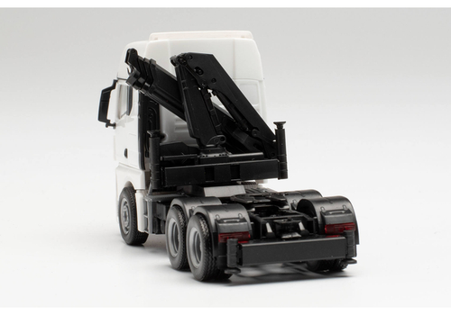 Тягач MAN TGX GX 6x4 с краном, белый