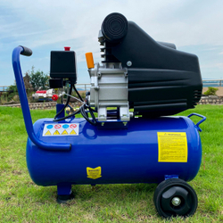 OPT-302430 Компрессор поршневой, 300 л/мин, 2.2 КВт, 220 В, ресивер 24 л