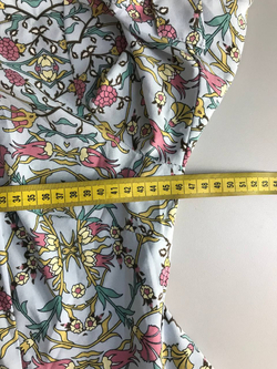 Платье Zolla для нежного образа, маркировка М, визуально на 46 размер