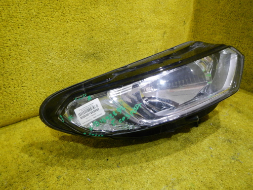 Битая Фара правая Ford EcoSport (2012-2018) галоген