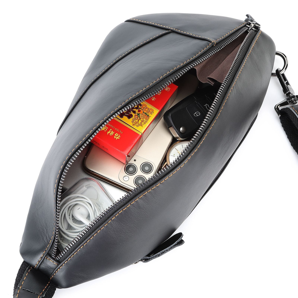 Кожаная сумка на плечо