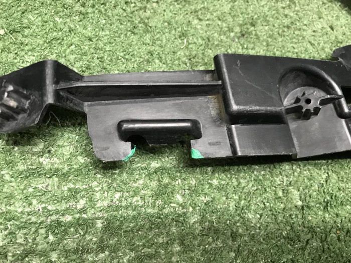 Решетка перед. бампера Porsche Cayenne 958 (14-18)