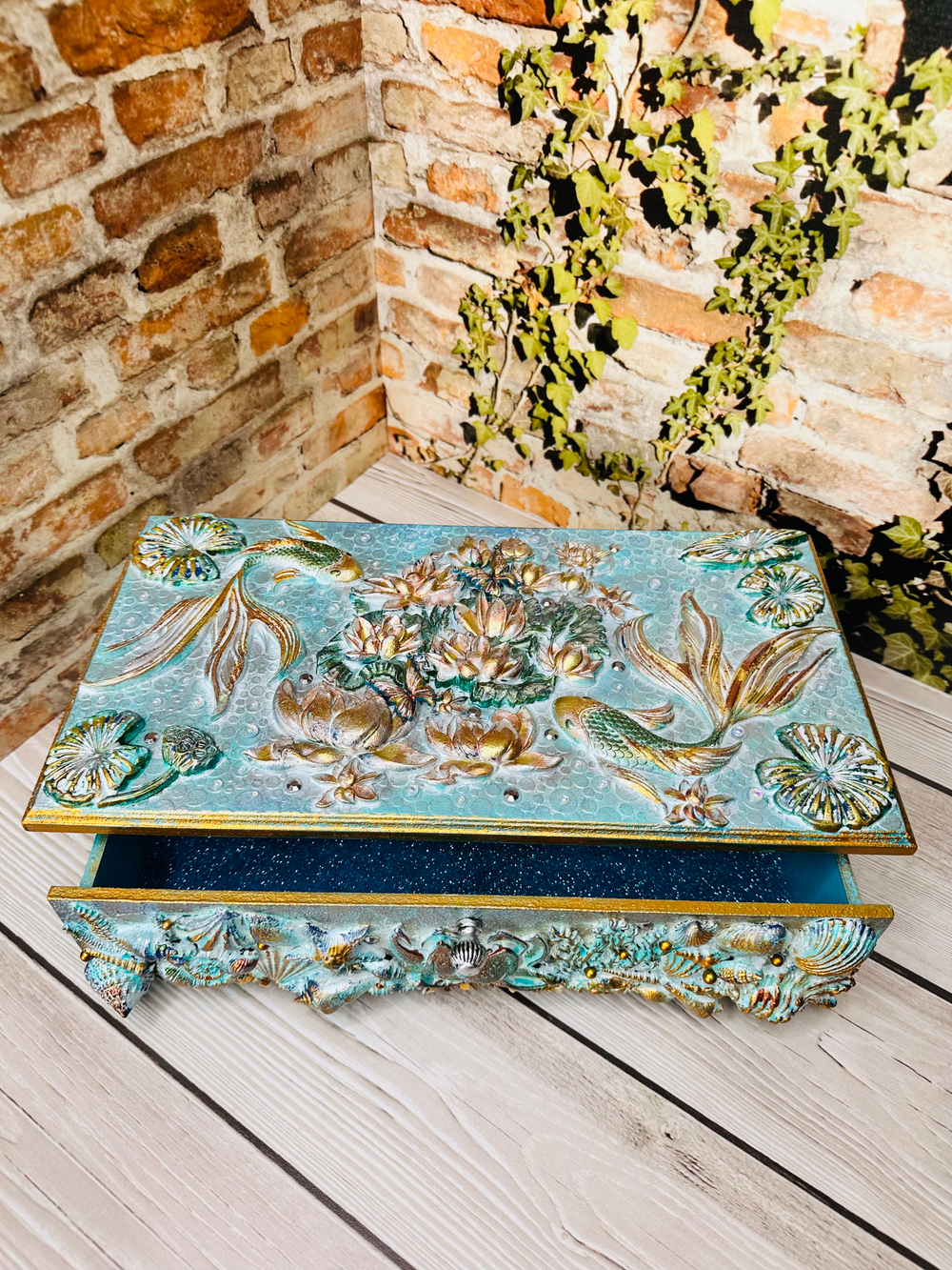 Шкатулка-комод "Золотые рыбки"