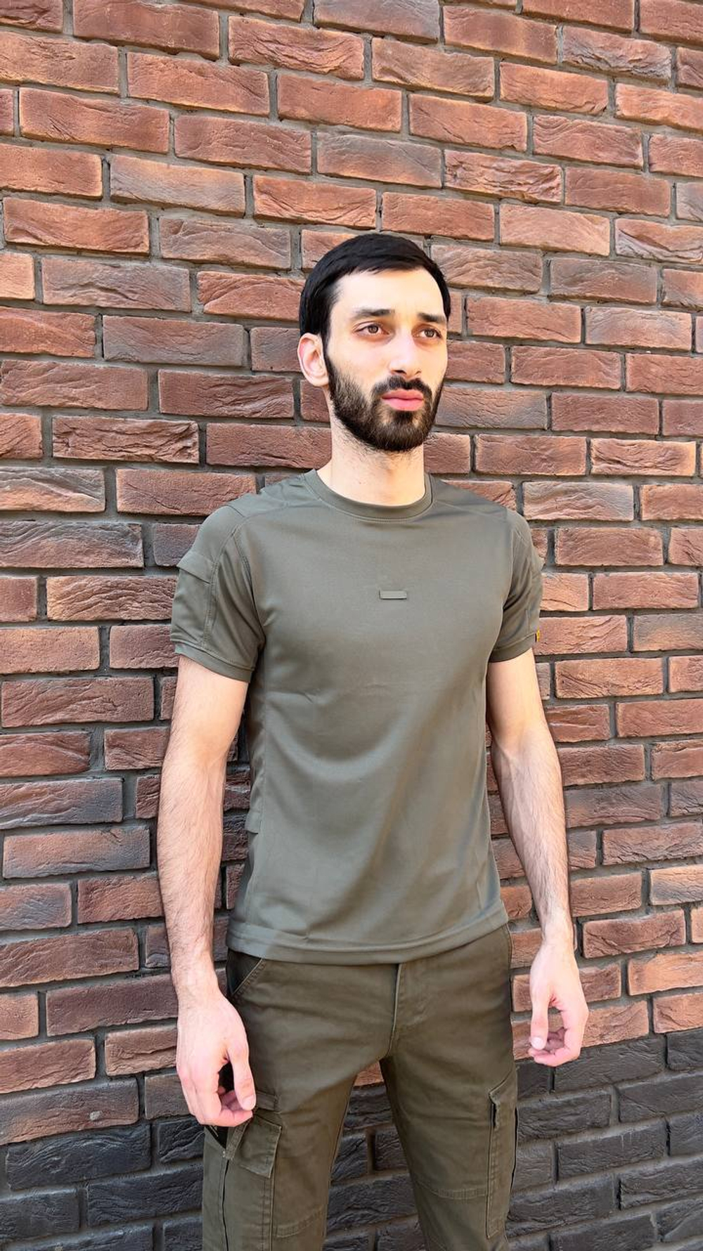 Футболка олива s.archon