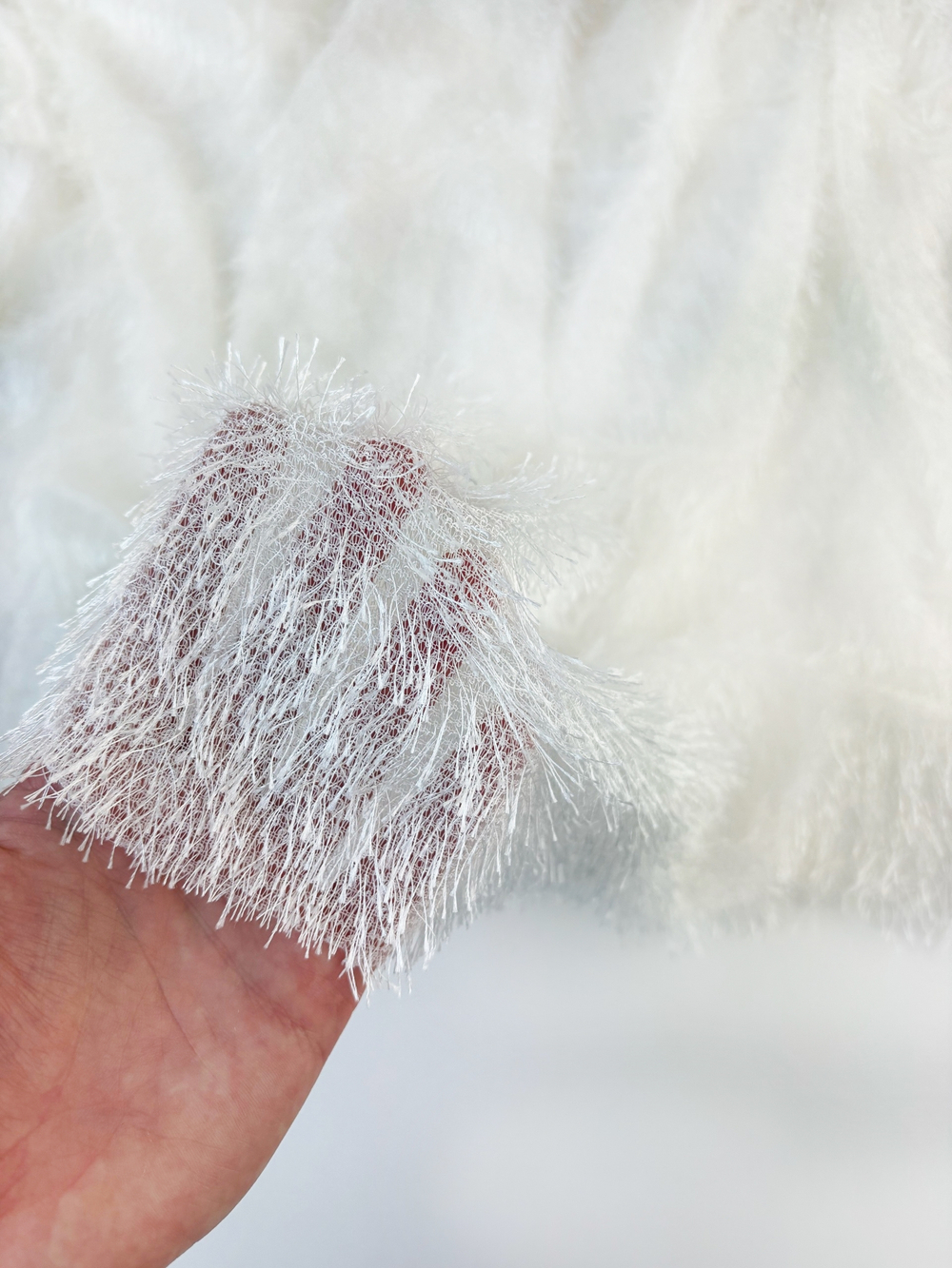 ТЕПЛЫЙ БЕЛЫЙ - Паутинка-травка (1417 Маша) УЦЕНКА!