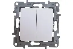 Выключатель Legrand Etika 2-клавишный белый 25647