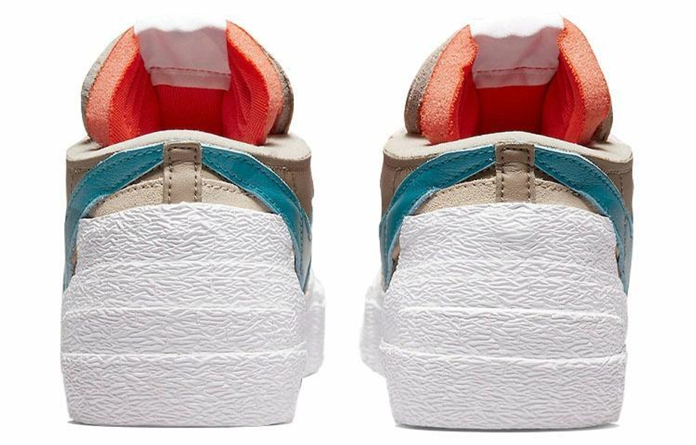 Кроссовки Sacai X Kaws X Nike Blazer Low Reed