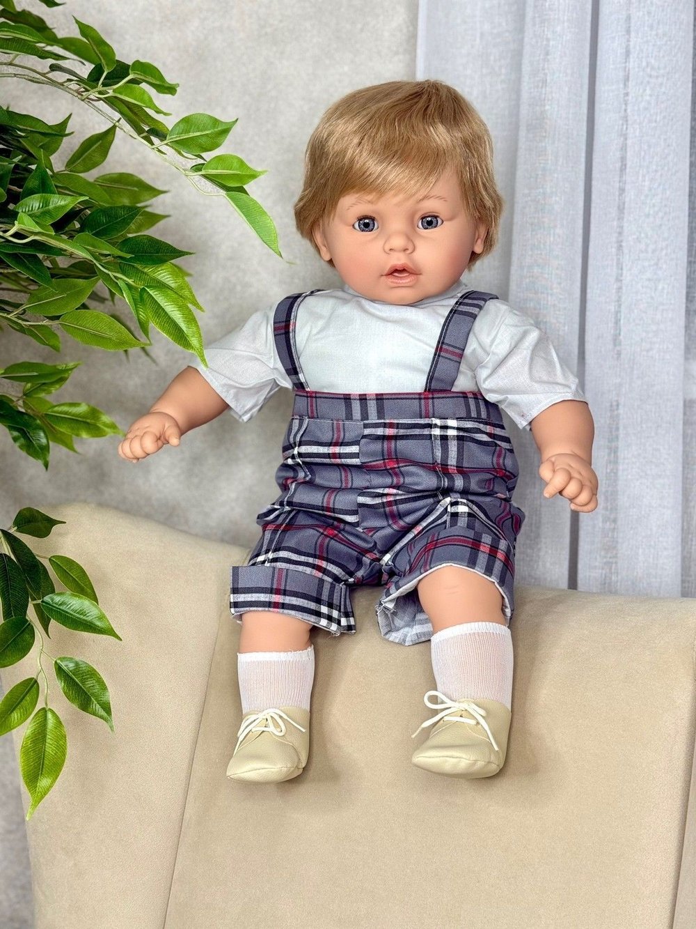 Кукла Berbesa мягконабивная 62см Dulzon (8037S)