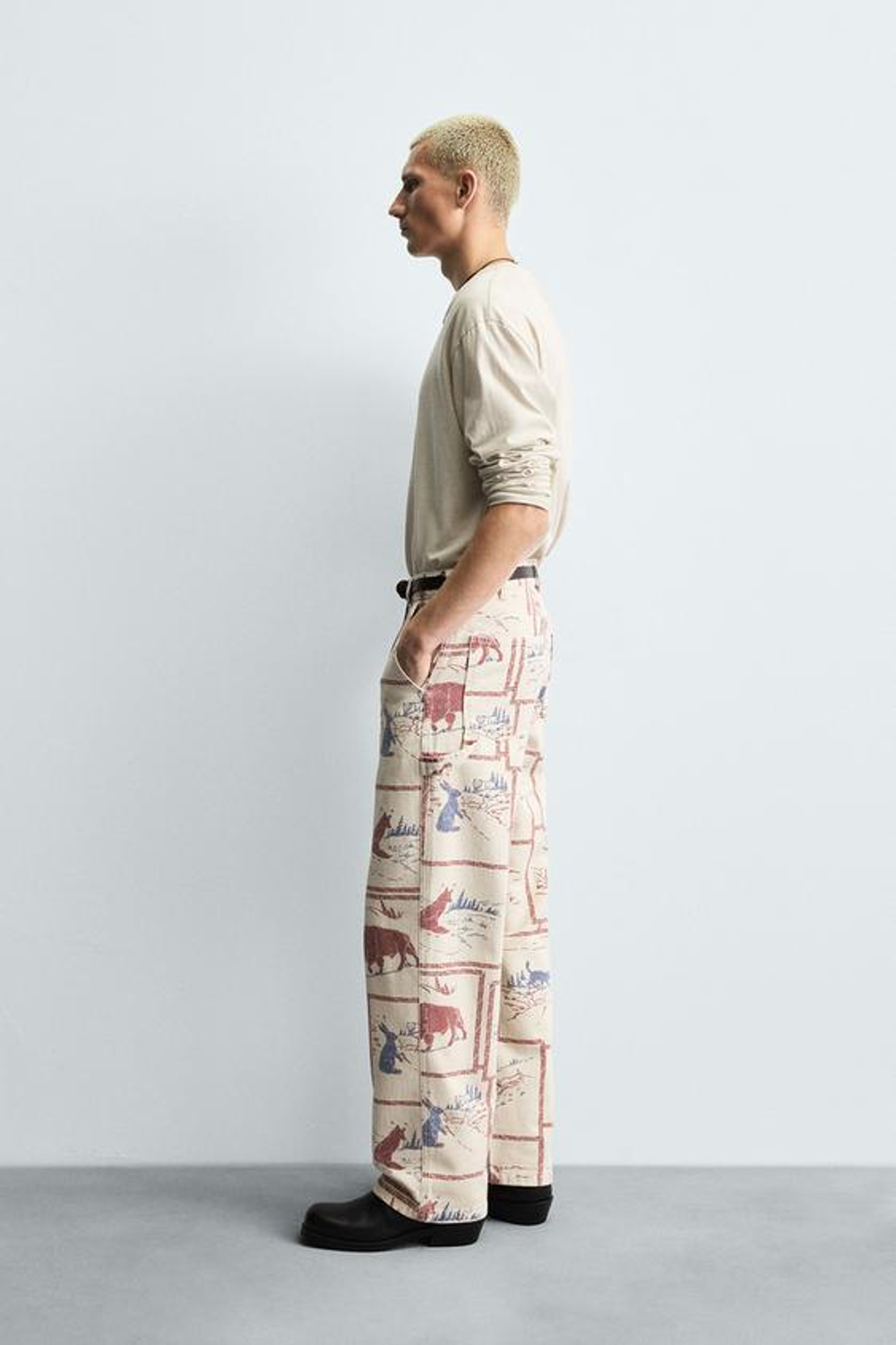 ZARA БРЮКИ С ПРИНТОМ В СТИЛЕ КОМИКСОВ, ЭКРЮ