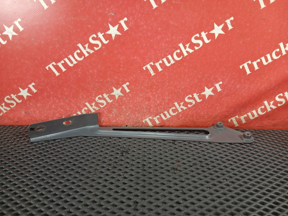 Кронштейн воздушного фильтра