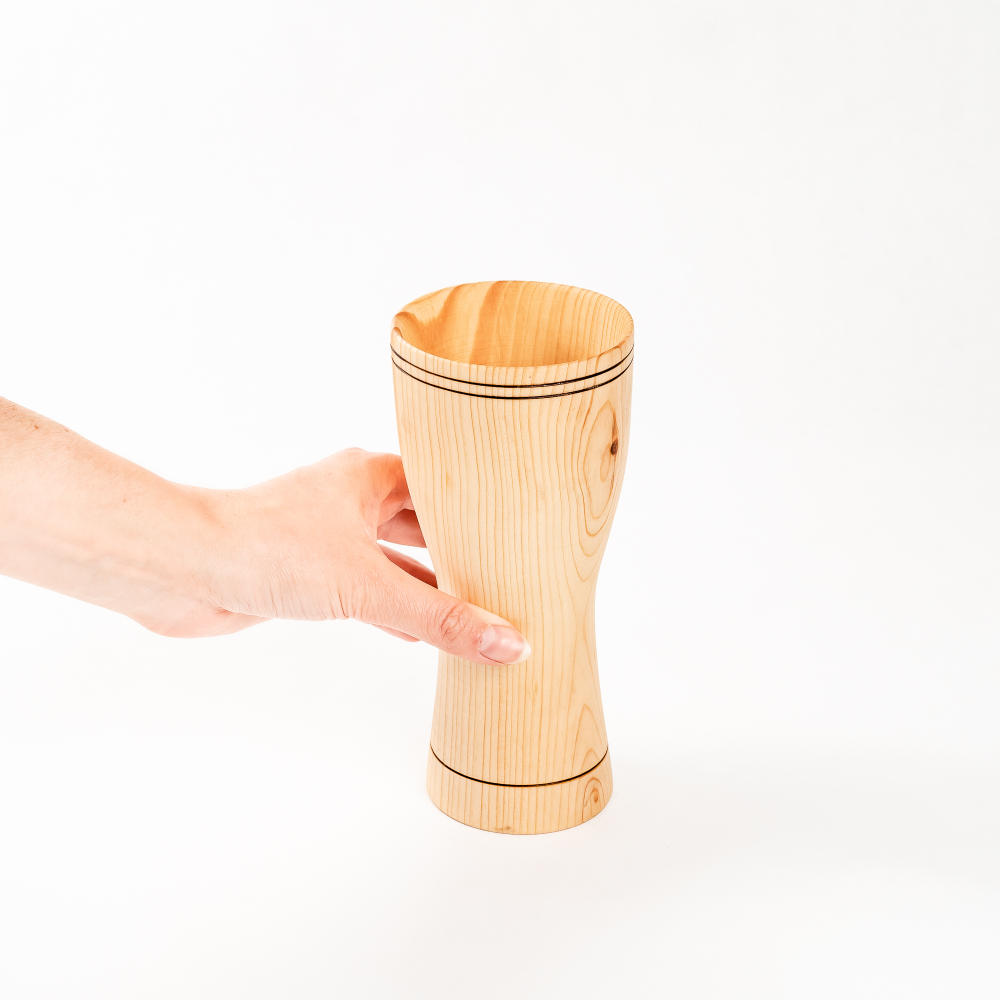 Деревянный стакан из кедра для напитков 300 мл. C64