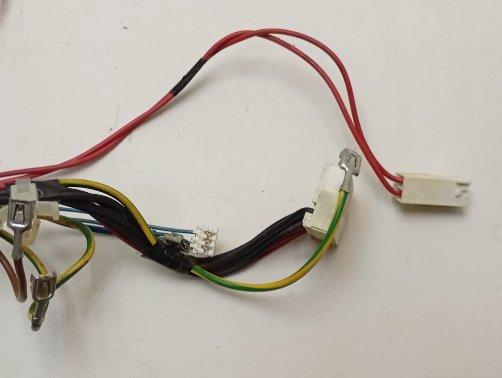 WMUF5050 кт42 Проводка стиральной машины Hotpoint-Ariston 16002571404 б/у