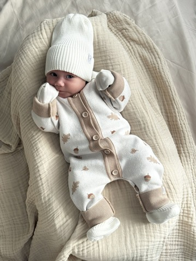 Комбинезон вязаный (желуди)