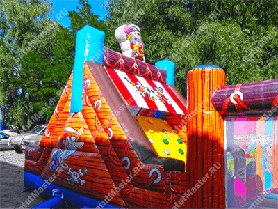 Коммерческий надувной батут "Полоса препятствий пиратская"