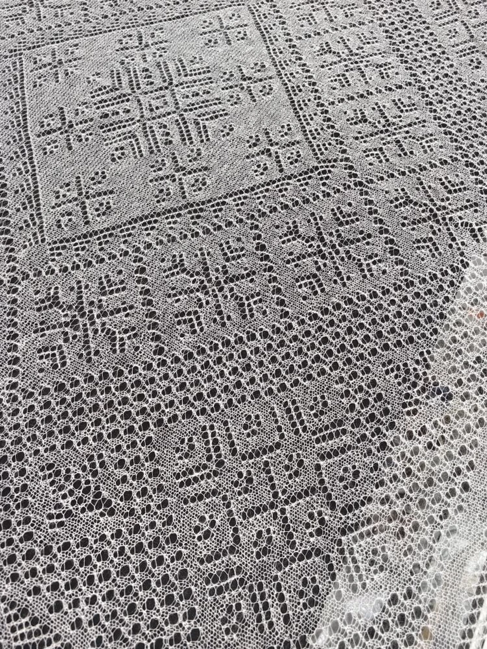 Оренбургский пуховый платок-паутинка А150-02 экрю