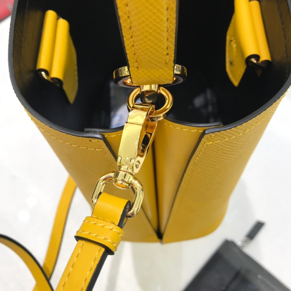 Prada Panier Bag 18 cm