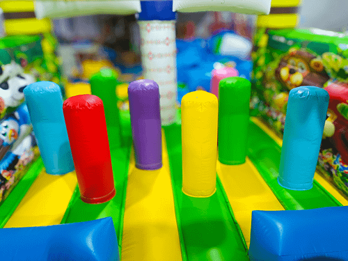 Надувная полоса препятствий «Туземцы», 7х4х2,7 м.