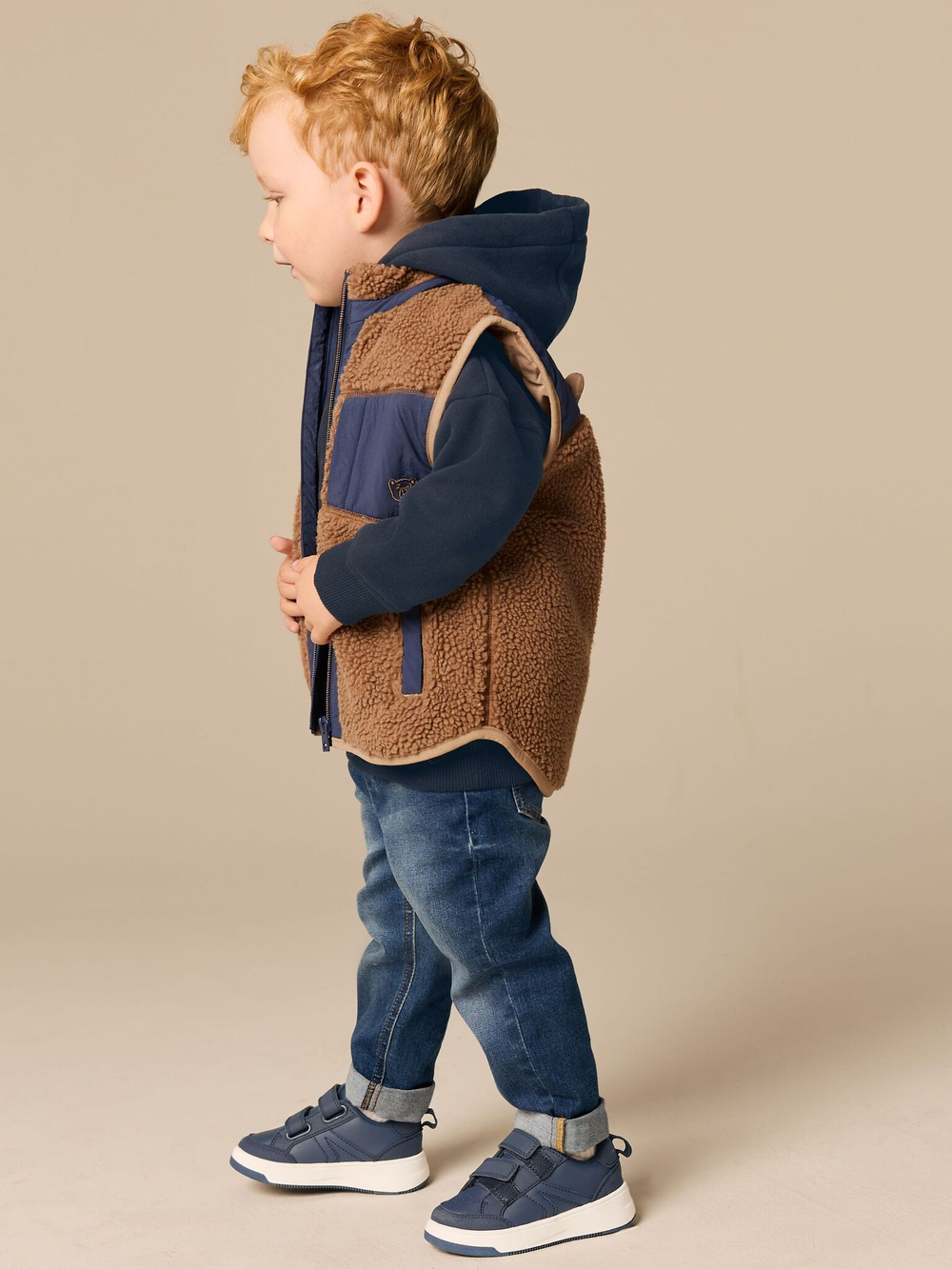 Жилет утепленный для мальчика Next Q60-437, Коричневый, Синий
