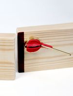 Чашка под пластилин с откидным штоком