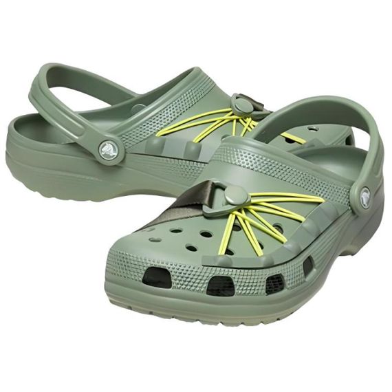 Crocs Classic 'Moss Green'