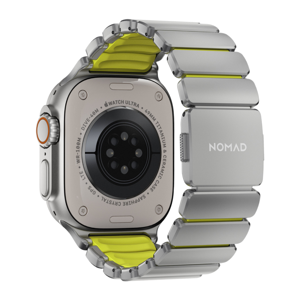 Титановый блочный браслет Nomad Stratos Band для Apple Watch 44, 45, 46 мм и Ultra 2–3 Водостойкий гибридный браслет из титана 4-го класса с алмазоподобным покрытием и фторэластомера с магнитной застёжкой. На запястье обхватом 130–200 мм