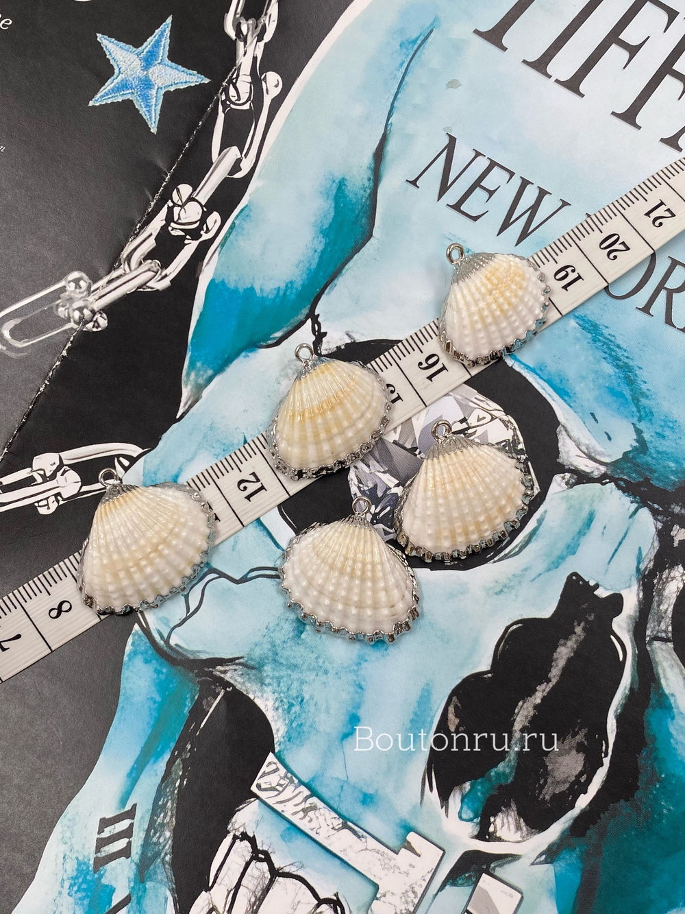 Подвеска в форме морской ракушки "Гребешок" серебристая