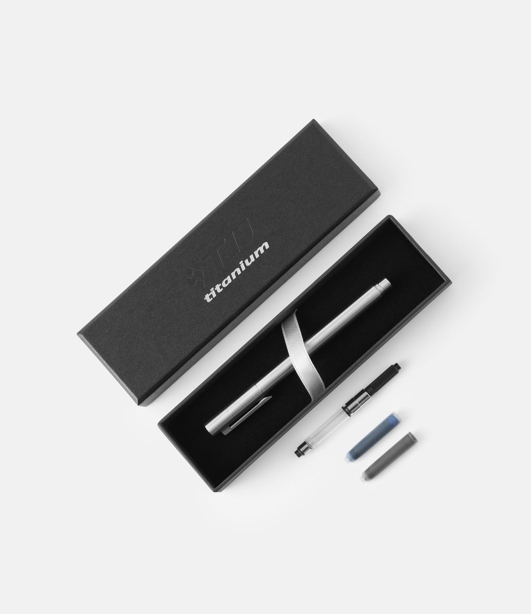 TIJ Fountain Pen — перьевая ручка из титана