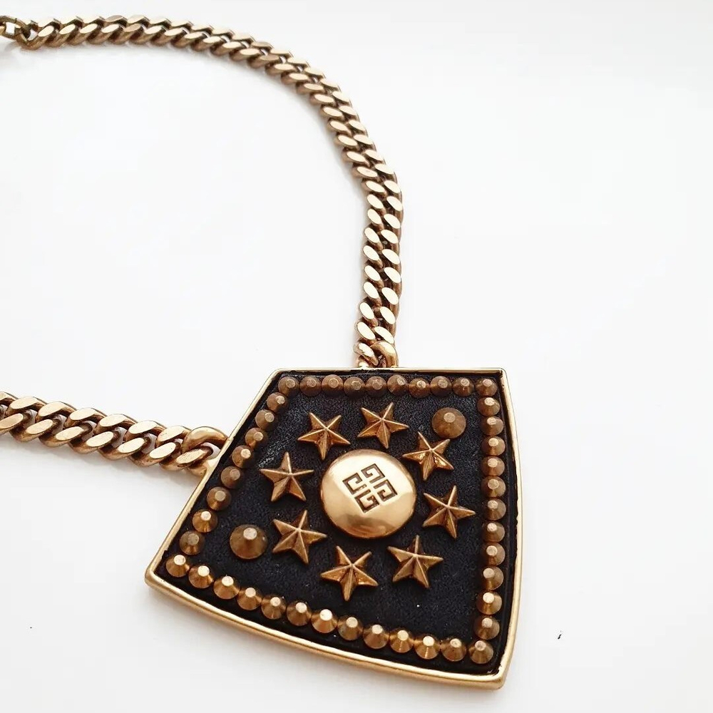 Колье Givenchy
