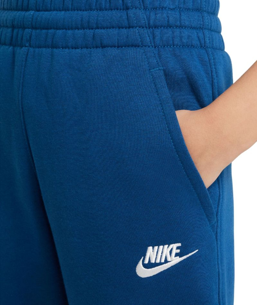 Детские теннисные брюки Nike Kids Club Fleece Jogger - court blue/white
