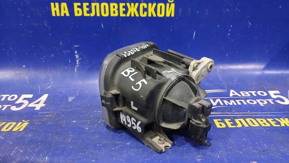 Туманка левая SUBARU LEGACY 2003-2006