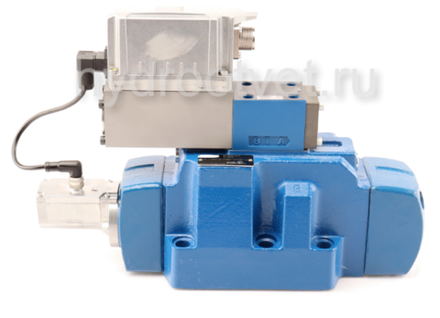 4WRLE25V400L-4X/MXY/24A1 - Пропорциональный сервораспределитель с обратной связью по положению золотника и со встроенным усилителем (OBE), Ду25, A1 = ±10 В, номинальный расход 400 л/мин, схема V, каналы управления XY = X и Y внешние