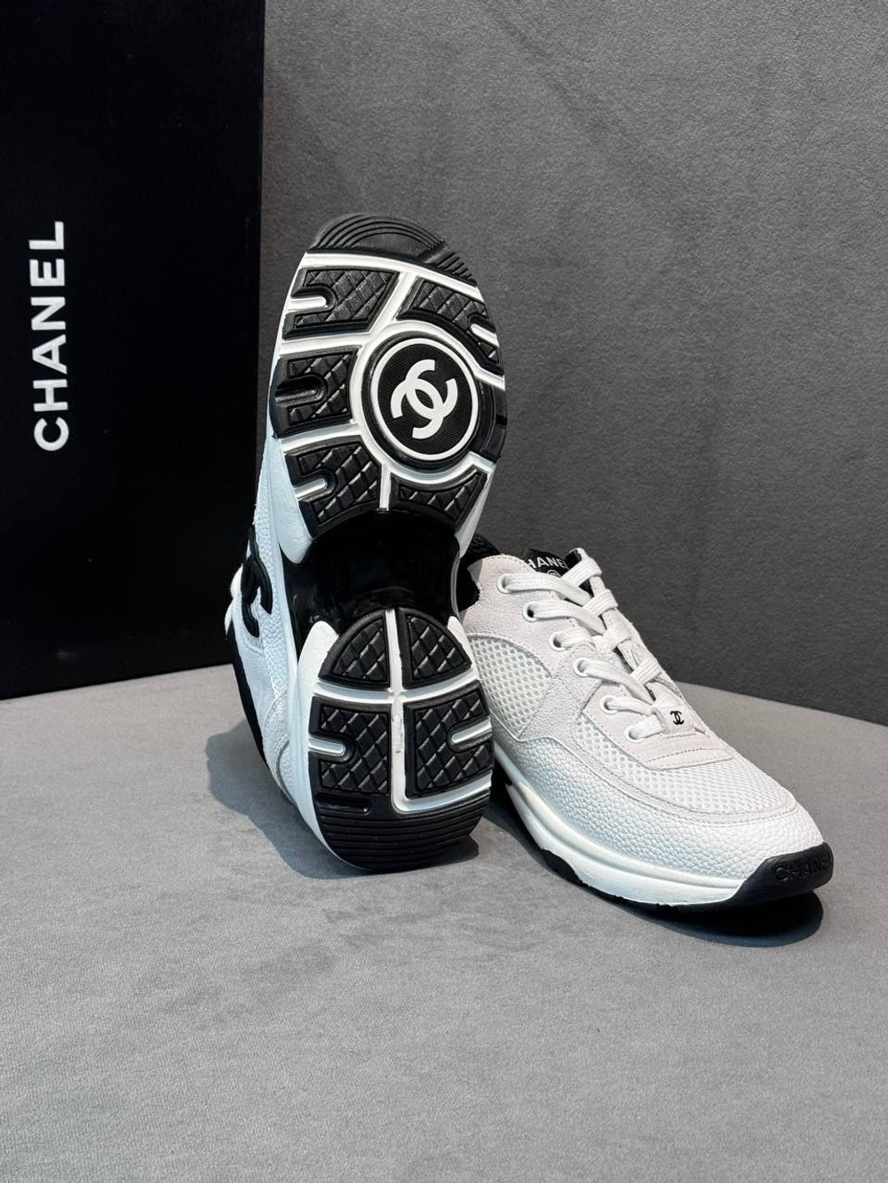 Кроссовки Chanel