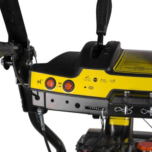 Снегоуборочник CHAMPION ST 761 BS