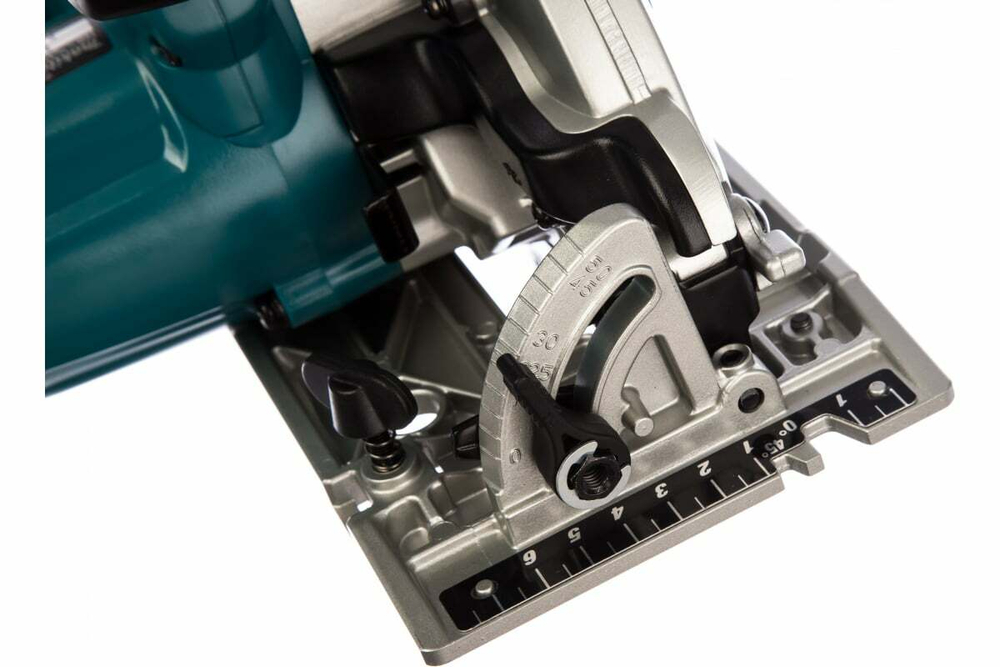 Аккумуляторная дисковая пила Makita LXT DSS610RF