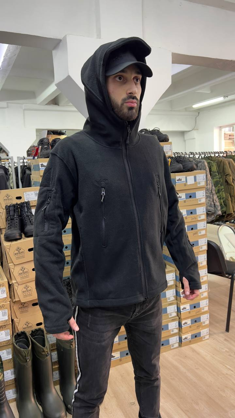 Куртка флисовая с капюшоном / чёрный