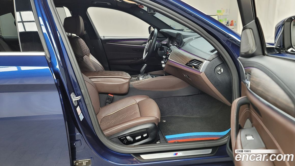 BMW 5 Series (G30) 520d M Sports Plus (08.2020)