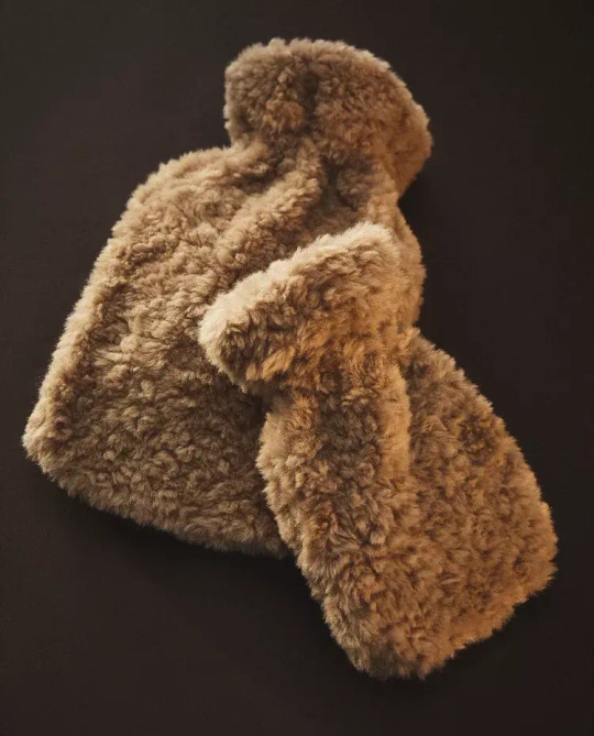 ZARA HOME ГРЕЛКА ИЗ ИСКУССТВЕННОГО МЕХА, БЕЖЕВЫЙ