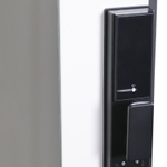 Стальная дверь "Vertu" с зеркалом (биометрический замок)