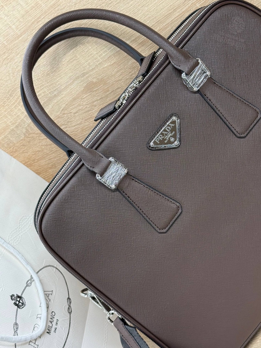 Портфель Prada