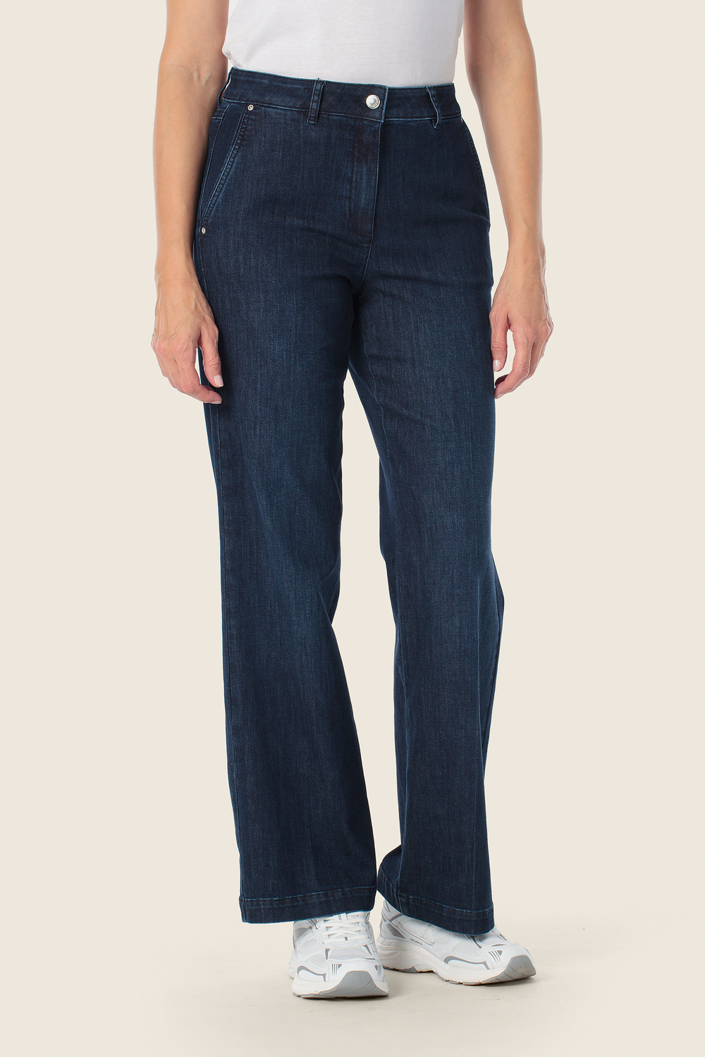 Джинсы из хлопка