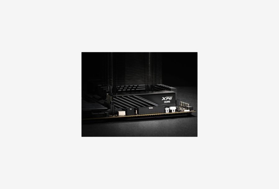 AX5U6400C3216G-DTLABBK_0626605105025