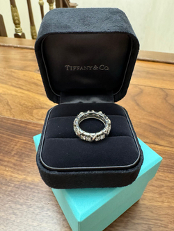 Кольцо Sixteen Stone Tiffany&Co