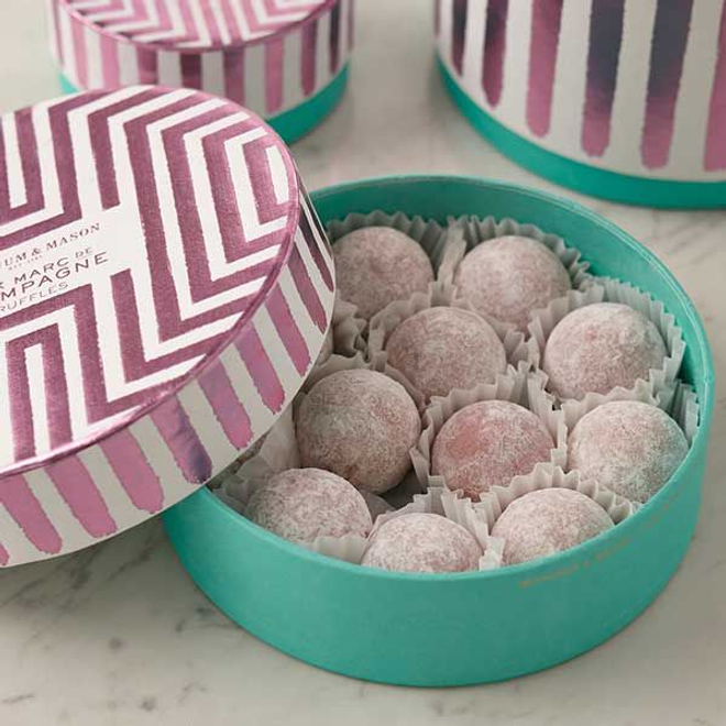 Шоколадные трюфели Fortnum & Mason Pink Marc de Champagne