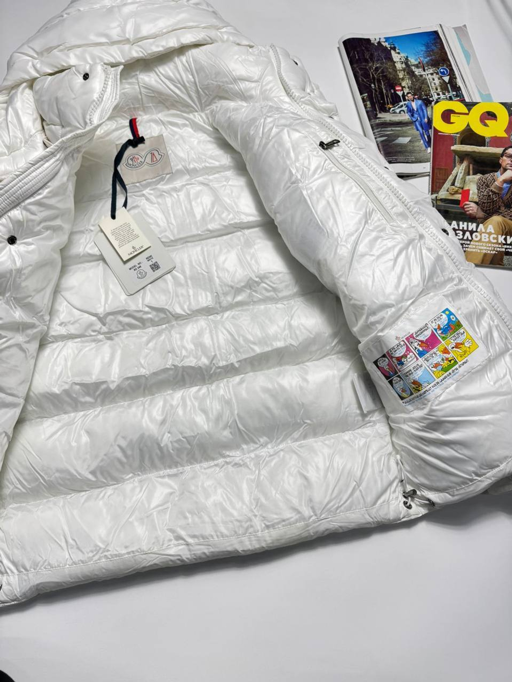 Пуховик Moncler