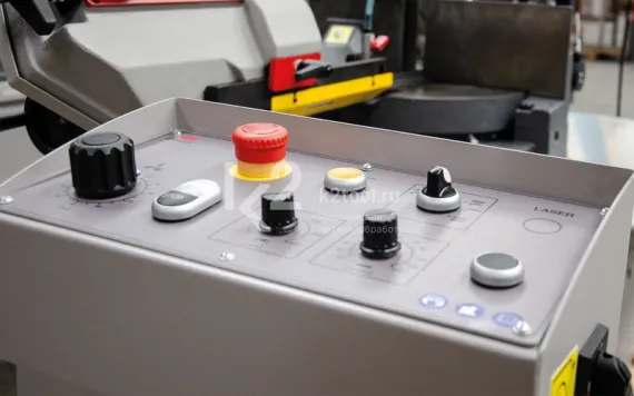 Станок ленточнопильный Bomar Ergonomic 340.278 DG