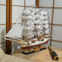 Meteor Lights Модель парусника ''CHRISTIAN RADICH'