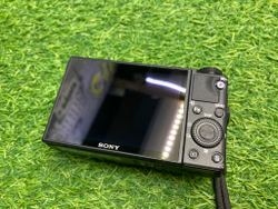 Sony DSC-RX100M6