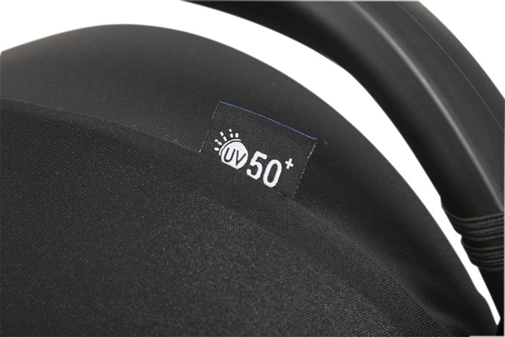Автокресло Chicco Kory Essential I-size с базой Full 360 i-size base black