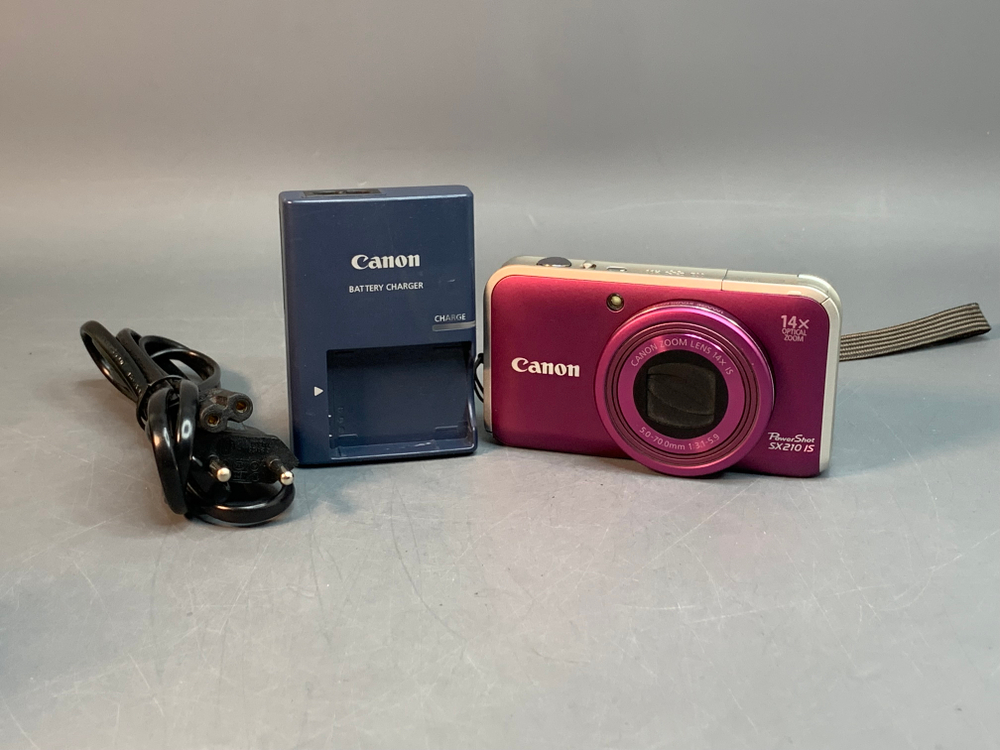 Canon PowerShot SX210 IS