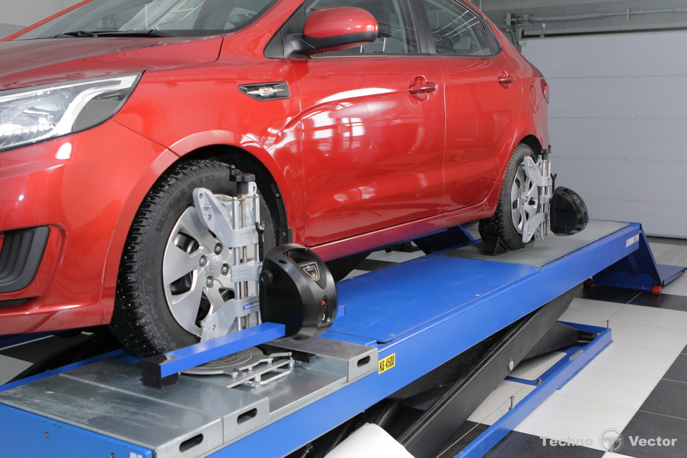 Кордовый стенд сход-развал ТехноВектор 4 T 4214N